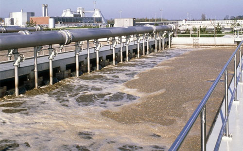 1584320423794749.jpg 消泡劑在污水處理過(guò)程中怎么添加?.jpg